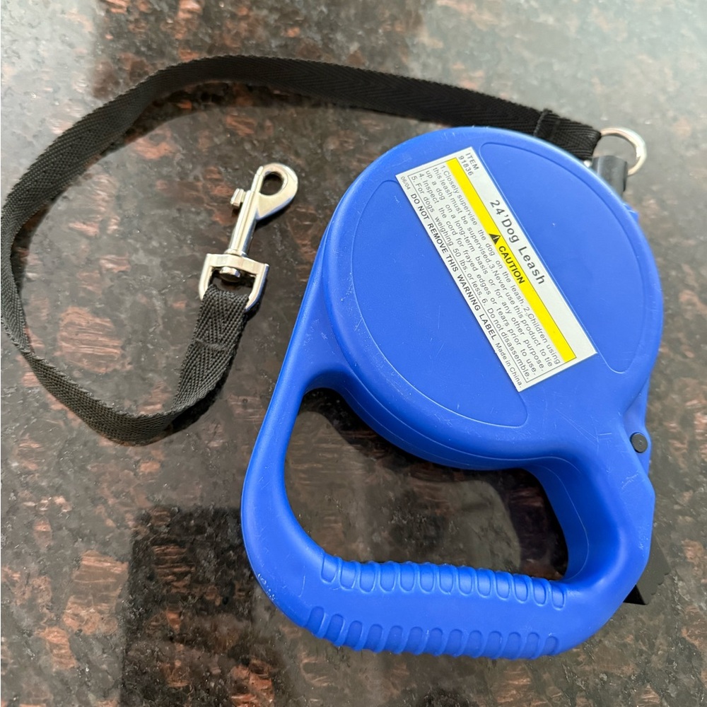 Blue Retractable Dog Leash